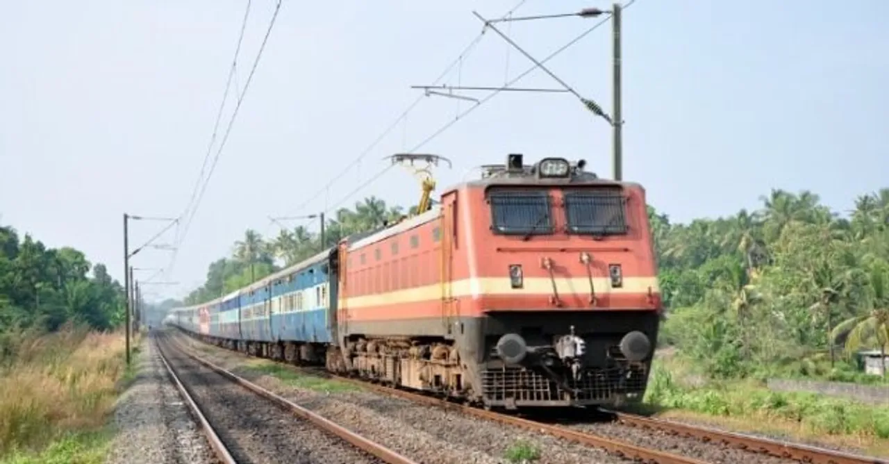  ଟ୍ରେନ୍‌ ଆଗକୁ ଡେଇଁଲେ ପୂର୍ବ ବିଚାରପତି, ପତ୍ନୀ