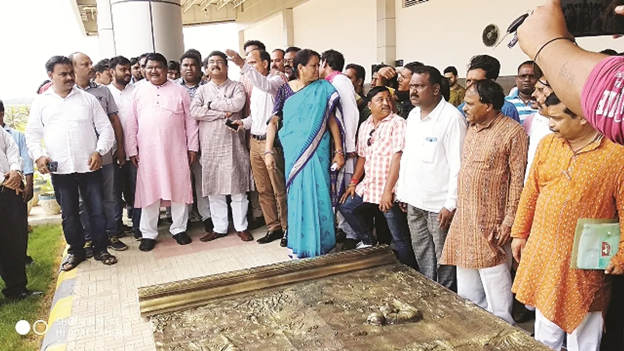  ମୋଦୀଙ୍କ ଗସ୍ତ ପ୍ରସ୍ତୁତି ସମୀକ୍ଷା କଲେ ଧର୍ମେନ୍ଦ୍ର ଓ ଜୁଏଲ