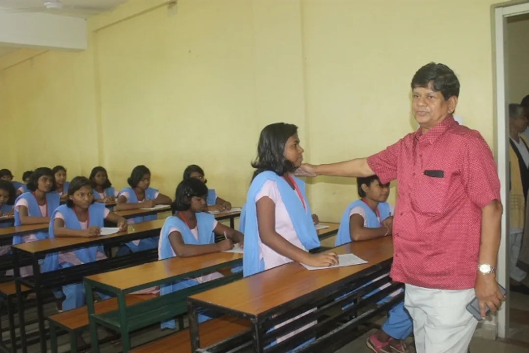  ସମ୍ବାଦ’ ଓ ‘ଆମ ଓଡ଼ିଶା’ର ରାଜ୍ୟସ୍ତରୀୟ ବାର୍ଷିକ ପ୍ରତିଯୋଗିତା: ଚନ୍ଦ୍ରଶେଖରପୁର ଜୋନ୍‌ ୩ କେନ୍ଦ୍ରରେ ଦୁଇ ହଜାର ପରୀକ୍ଷାର୍ଥୀ