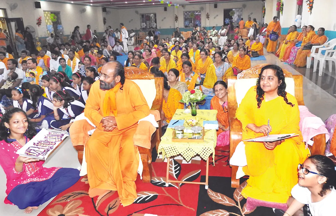  ବ୍ରଜ ଗୋପିକା ସେବା ମିସନ୍‌ ପକ୍ଷରୁ ପୁରସ୍କାର ବିତରଣ ଉତ୍ସବ