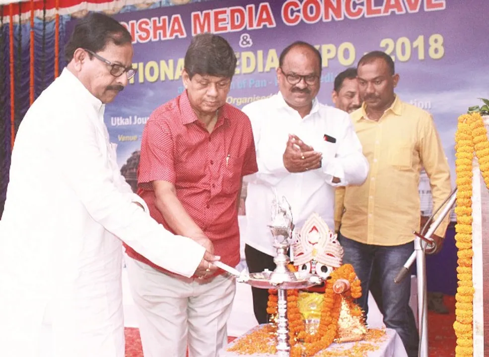  ‘ସାମ୍ବାଦିକମାନେ ପରିଶ୍ରମୀ ଓ ସହନଶୀଳ ହୁଅନ୍ତୁ’