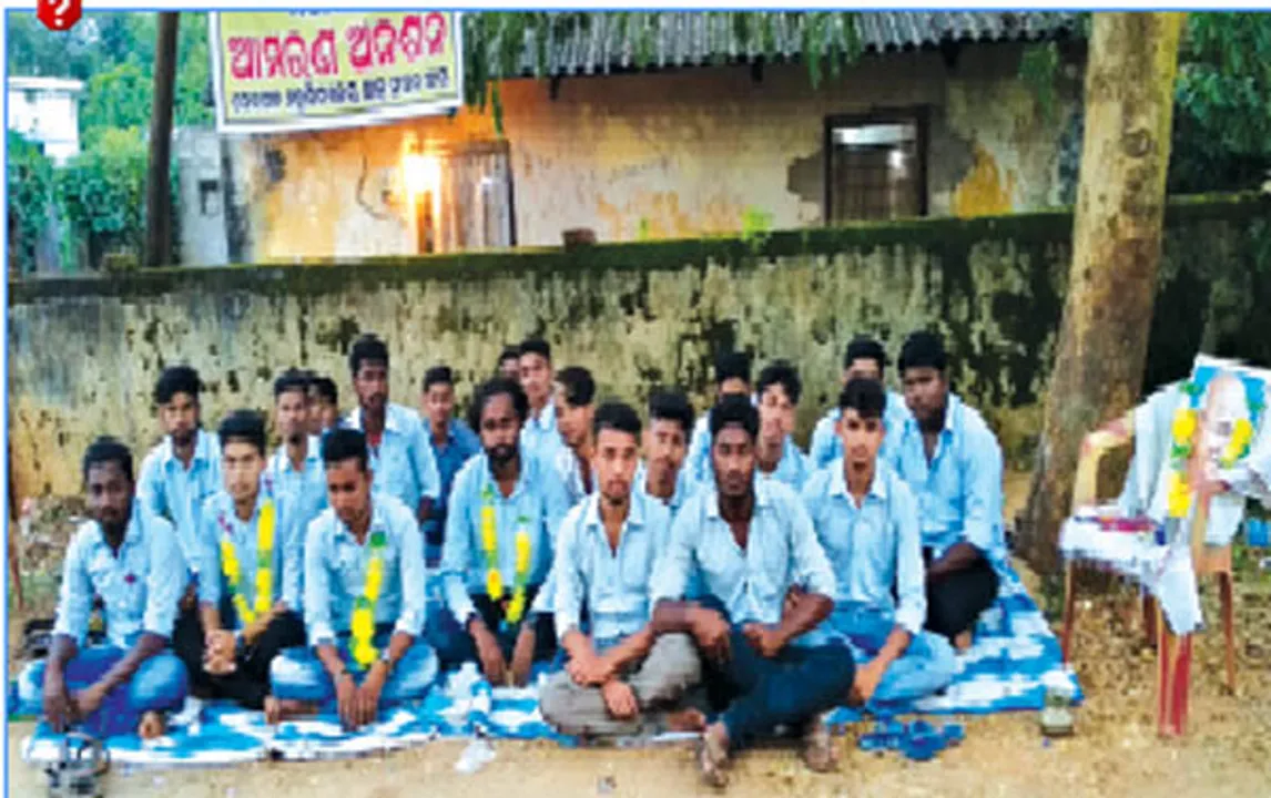  ଦେବଗଡ଼ କଲେଜ ଛାତ୍ରଙ୍କ ଆମରଣ ଅନଶନ