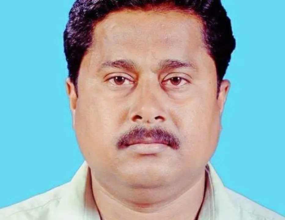  କୋର୍ଟରେ ହାଜର ହେଲେ ମନ୍ତ୍ରୀଙ୍କ ପୁଅ : ପୁଲିସକୁ ମାଡ଼ ମାମଲାରେ ସର୍ତ୍ତମୂଳକ ଜାମିନ୍‌