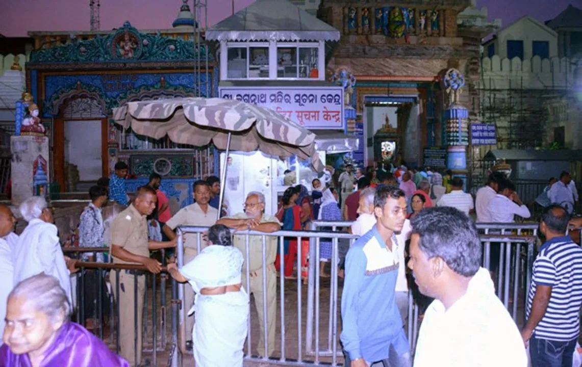  ସାତପାହାଚରେ ବଦଳୁନି ସ୍ଥିତି : ମହାପ୍ରଭୁଙ୍କ ଦର୍ଶନରୁ ବଞ୍ଚିତ ହେଉଛନ୍ତି ହବିଷ୍ୟାଳି