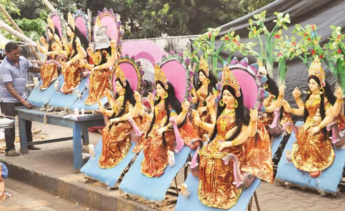  କୁଆଁର ପୁନେଁଇ ଜହ୍ନ ଗୋ...