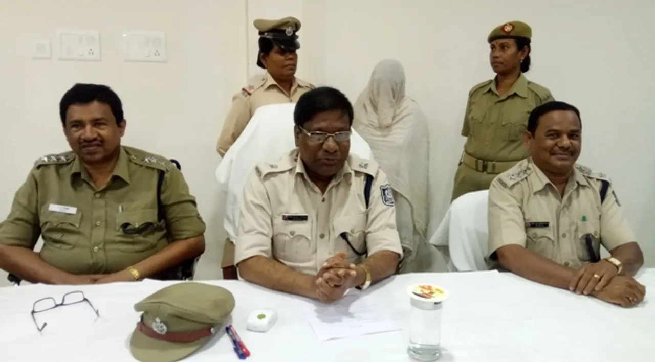 ସୁନା କାରିଗର ହତ୍ୟାକାଣ୍ଡ ଖୁଲାସା : ପରକୀୟା ପ୍ରୀତି ଯୋଗୁ ସ୍ତ୍ରୀ ପ୍ରାଣନେଲା