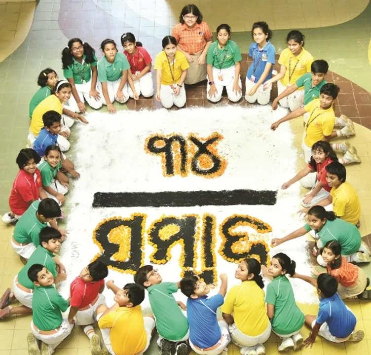  ‘ସମ୍ବାଦ’ର ୩୪ତମ ବାର୍ଷିକ ଉତ୍ସବ ଅବସରରେ ନିଆରା ଢଙ୍ଗରେ ଶୁଭେଚ୍ଛା ଜଣାଉଛନ୍ତି ସାଇଇଣ୍ଟରନ୍ୟାସନାଲ୍ ସ୍କୁଲ୍‌ର ଛାତ୍ରଛାତ୍ରୀ