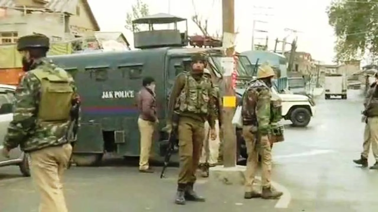  ଦିଲ୍ଲୀରୁ ୩ ସନ୍ଦିଗ୍ଧ ଆତଙ୍କବାଦୀ ଗିରଫ
