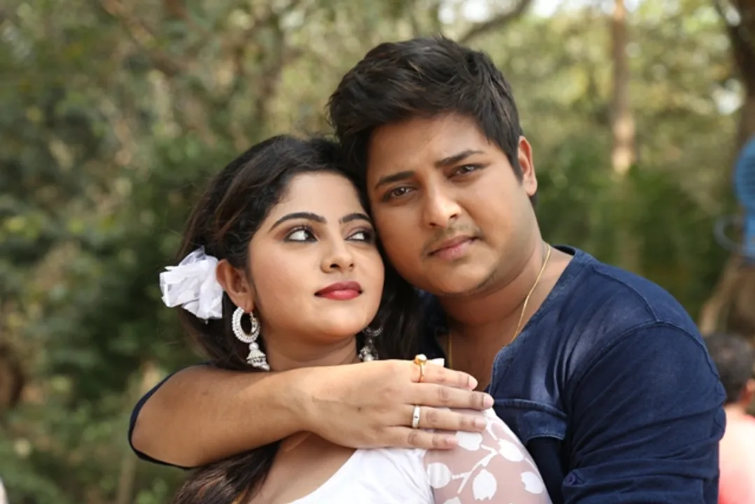  ଜଣେ ପ୍ରଯୋଜକଙ୍କୁ ତିନିଟି ସୁପରହିଟ୍‌ ଦେଇଥିଲେ ବାବୁସାନ୍‌-ଝିଲିକ୍‌ ଯୋଡ଼ି