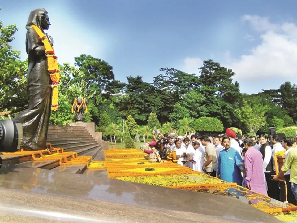  ଇନ୍ଦିରା ଗାନ୍ଧୀଙ୍କ ଶ୍ରାଦ୍ଧ ତିଥିକୁ ରାଷ୍ଟ୍ରୀୟ ସଂକଳ୍ପ ଦିବସ ଭାବେ ପାଳନ କଲା ରାଜ୍ୟ କଂଗ୍ରେସ