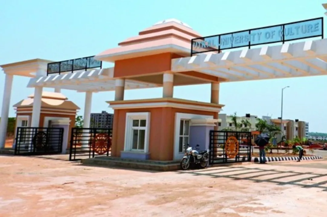  ସଂସ୍କୃତି ବିଶ୍ବବିଦ୍ୟାଳୟର କୁଳସଚିବ ପଦ ପାଇଁ ଯୁଗ୍ମ ସଚିବଙ୍କୁ ବଦଳି
