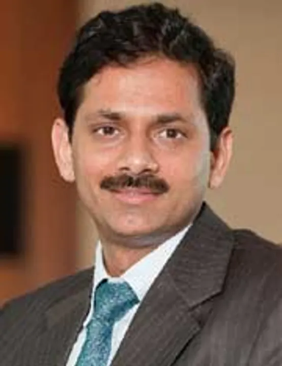  ଡ୍ରାଇଭର୍‌, ସହାୟକଙ୍କୁ ସମ୍ପତ୍ତି ବାଣ୍ଟିଲେ କୋଟିପତି