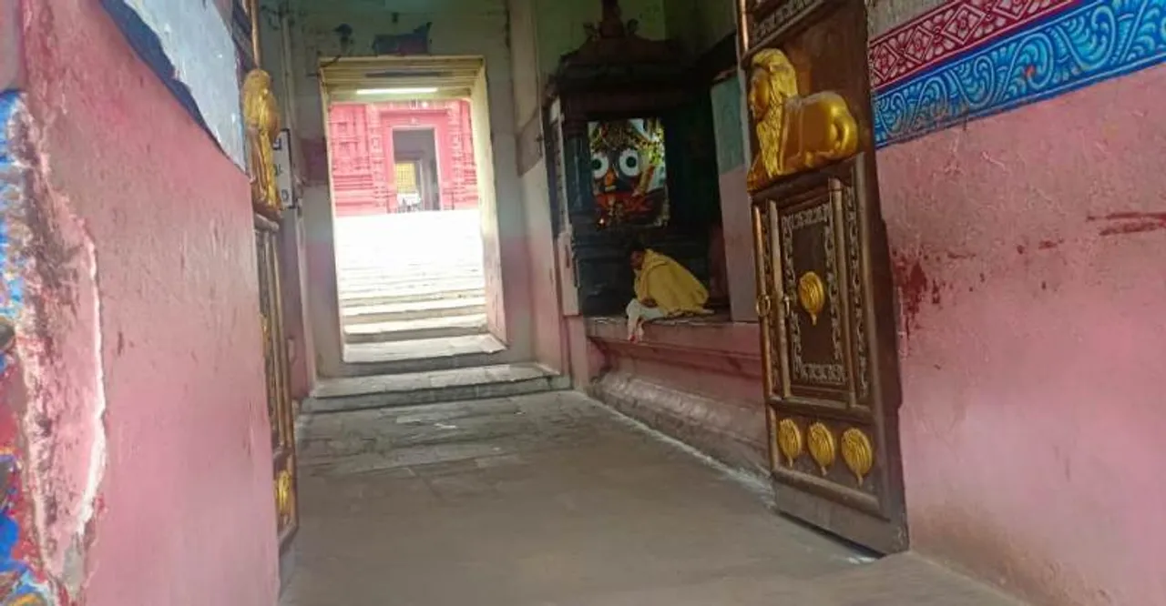  ଶ୍ରୀମନ୍ଦିରରେ ଅଚଳାବସ୍ଥା ଜାରି, ନୀତିକାନ୍ତି ବନ୍ଦ, ଉପବାସରେ ଶ୍ରୀଜିଉ : ସରକାର ହସ୍ତକ୍ଷେପ କରନ୍ତୁ ବୋଲି କହିଲେ ଗଜପତି