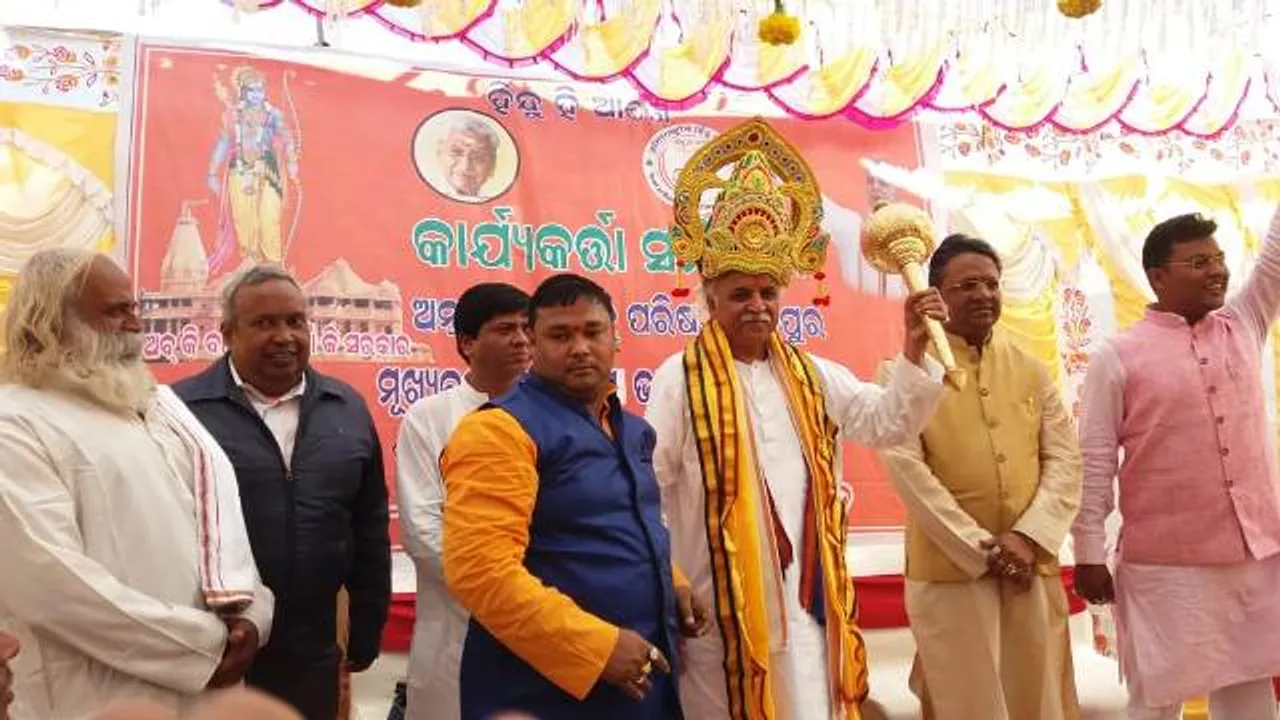  ପ୍ରଧ‌ାନମନ୍ତ୍ରୀ ଯାହା କୁହନ୍ତି, କରନ୍ତିନି: ତୋଗାଡ଼ିଆ