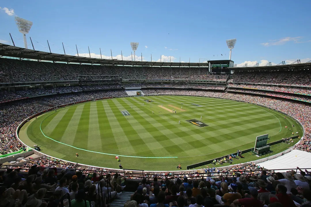  MELBOURNE, AUSTRALIA - DECEMBER 26:  A general view of the crowd of 91,092 spectators, a new world record during day one of the Fourth Ashes Test Match between Australia and England at Melbourne Cricket Ground on December 26, 2013 in Melbourne, Australia. 91,092 spectators is the new highest recorded cricket crowd in the world.  (Photo by Scott Barbour/Getty Images) 