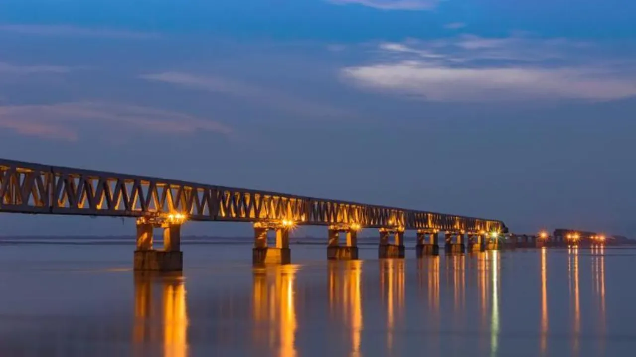  ଦେଶର ଦୀର୍ଘତମ ଡବଲ୍‌ ଡେକର ବ୍ରିଜ ବୋଗିବିଲ୍‌ ସେତୁକୁ ଉଦ୍‌ଘାଟନ କଲେ ପ୍ରଧାନମନ୍ତ୍ରୀ
