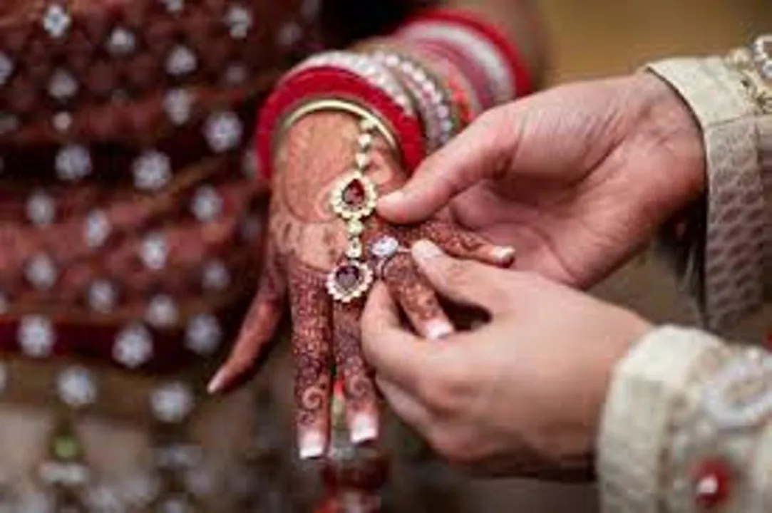  fullonwedding.com 