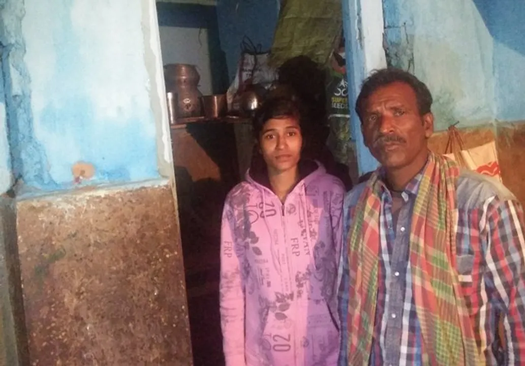  ପାଇଖାନାରେ ଦଶ ବର୍ଷ : ପକ୍କାଘର ଆଶା ମଉଳିଛି
