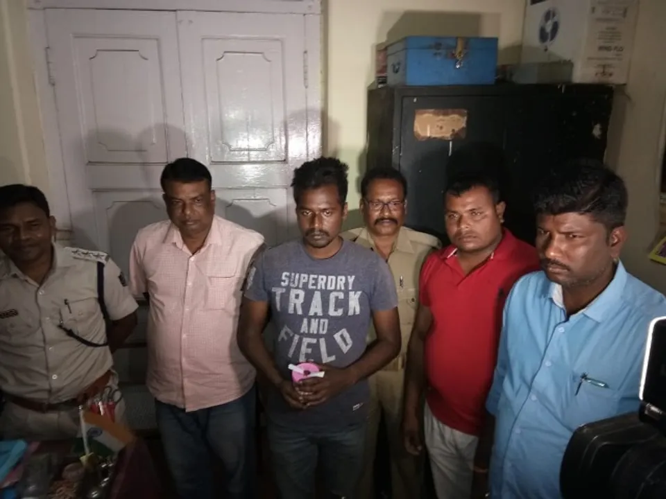  ୯ ଲକ୍ଷର ବ୍ରାଉନ୍‌ସୁଗାର, ବାଇକ୍‌ ଜବତ