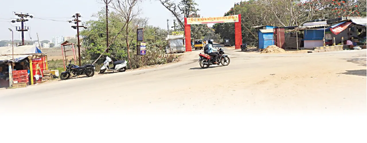  କମିସନରେଟ ପୁଲିସର ଅଜବ ବ୍ୟବସ୍ଥା: ତୁଟୁନି ସୀମା ବିବାଦ ଅତି‌ଷ୍ଠ ବାସିନ୍ଦା