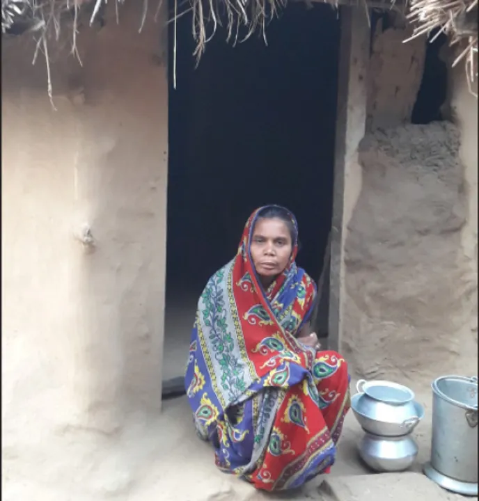 ସ୍ବାମୀ ପରିତ୍ୟକ୍ତା ପାକେଇ ପାଇଁ ପକ୍କା ଘର ସାତ ସପନ