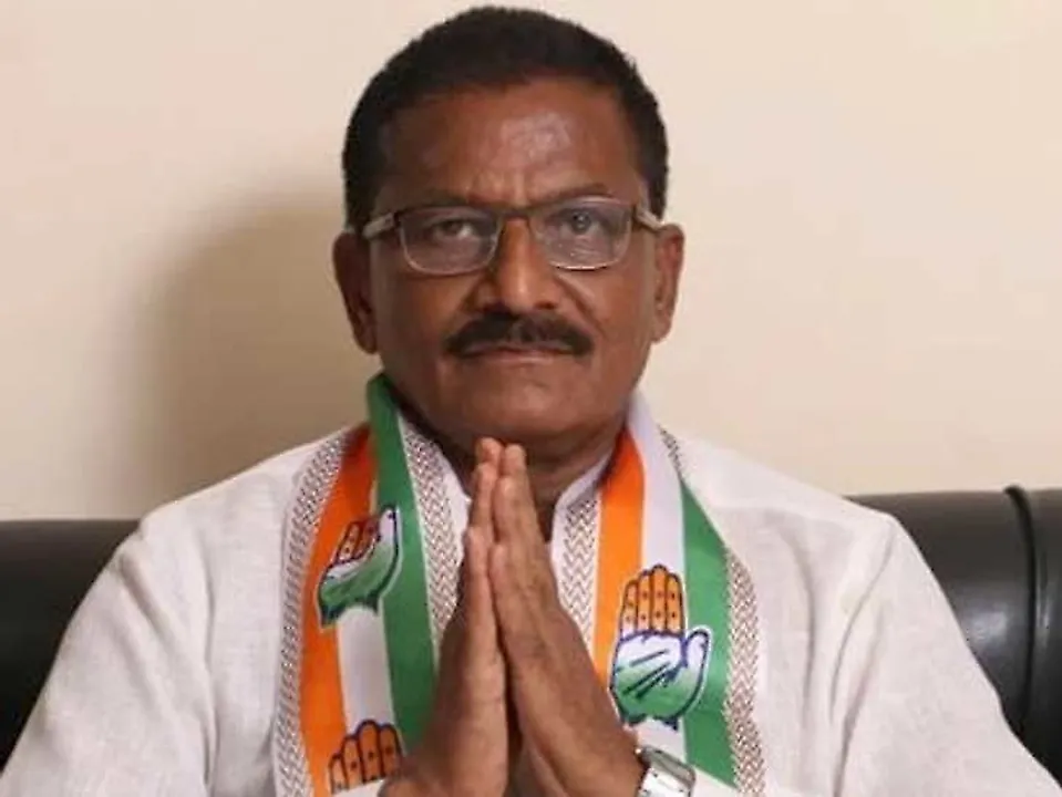  ଖଣି ଚୋରି ମାମଲାରେ ଦୋଷୀ ସାବ୍ୟସ୍ତ  କଂଗ୍ରେସ ବିଧାୟକ ଭଗବାନ ବାରଦ ଗୁଜୁରାଟ ବିଧାନସଭା ସଦସ୍ୟ ପଦରୁ ନିଲମ୍ବିତ 