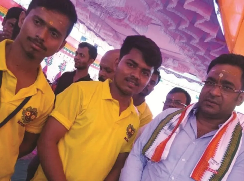  ପ୍ରବାସୀ ଓଡ଼ିଆଙ୍କ ଉପରେ ନେତାଙ୍କ ନଜର