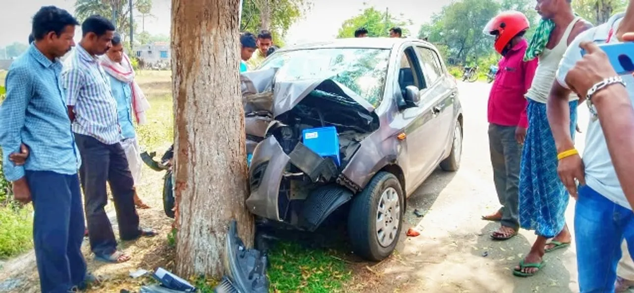  ଗଛରେ ପିଟିହେଲା କାର୍‌: ନାଲକୋ ଦମ୍ପତିଙ୍କ ଜୀବନ ଗଲା