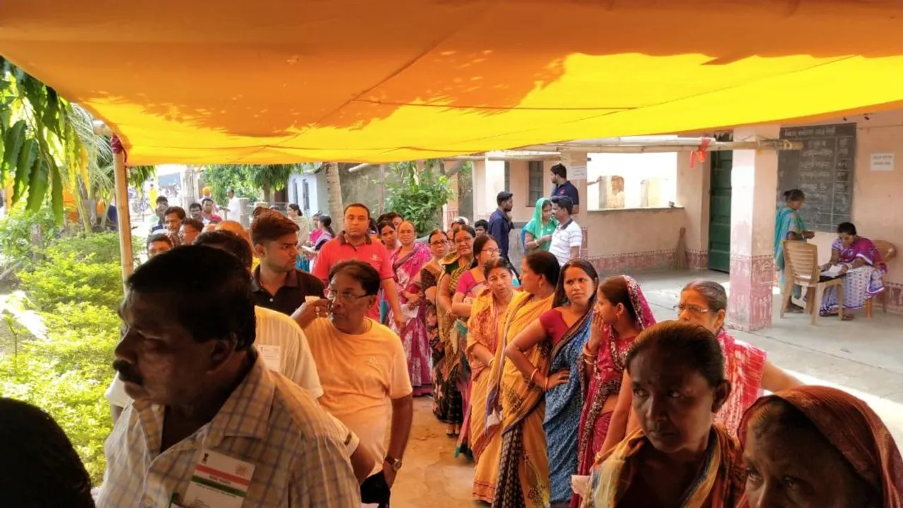  ୪ର୍ଥ ପର୍ଯ୍ୟାୟ ନିର୍ବାଚନ: ରାଜ୍ୟରେ ଅପରାହ୍ଣ ୧ଟା ସୁଦ୍ଧା ୩୫% ମତଦାନ