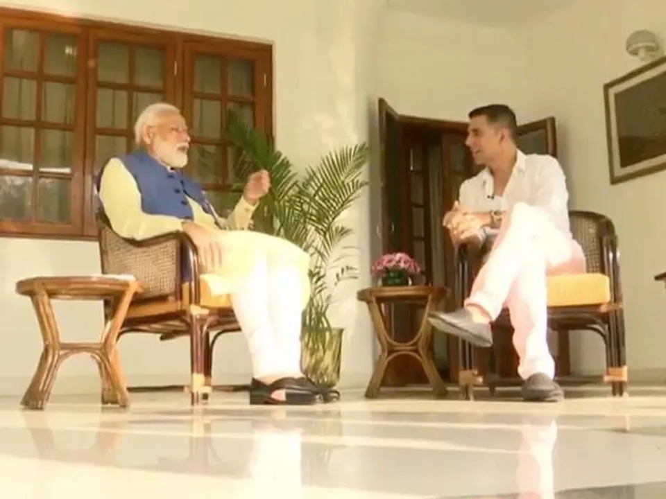  pm_modi_with_akshay.j 