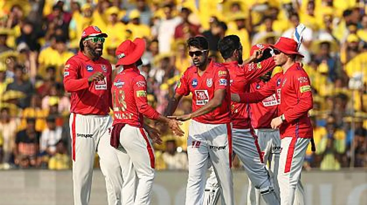  Cricbuzz 