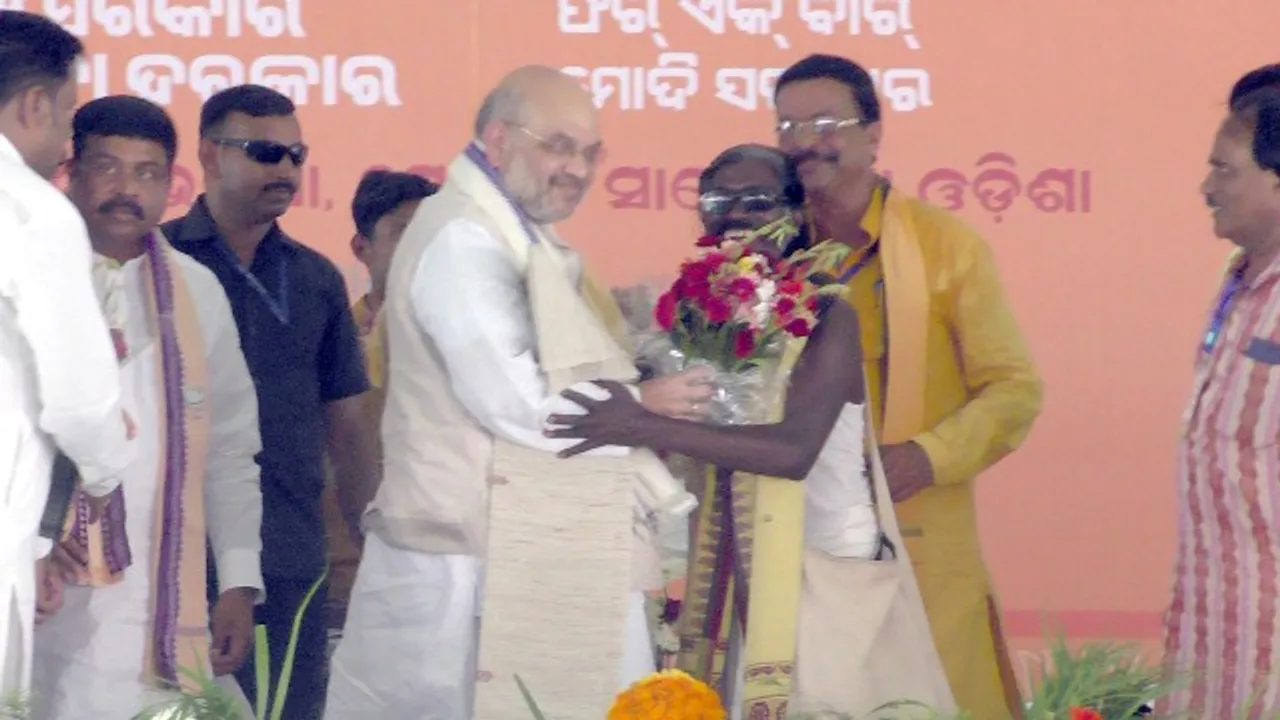  ଶାହଙ୍କ ସଭାରେ ହଳଧର