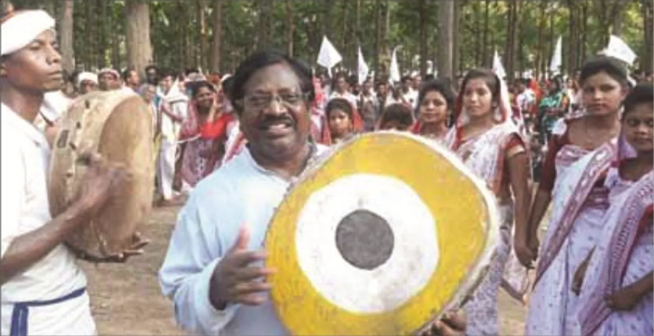  ଚାଙ୍ଗୁ ବଜାଇ ଭୋଟ ଭିକ୍ଷା