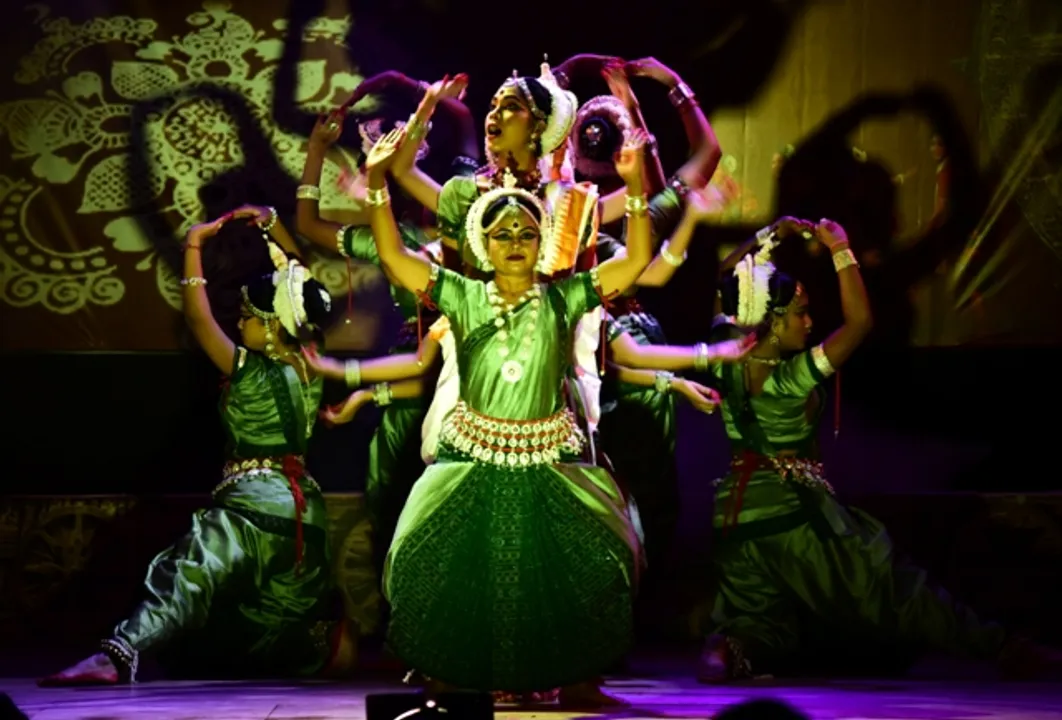  ରବୀନ୍ଦ୍ର ମଣ୍ଡପରେ ଆୟୋଜିତ ଓଡ଼ିଆ ନବବର୍ଷ ଉତ୍ସବରେ ସାଂସ୍କୃତିକ କାର୍ଯ୍ୟକ୍ରମ