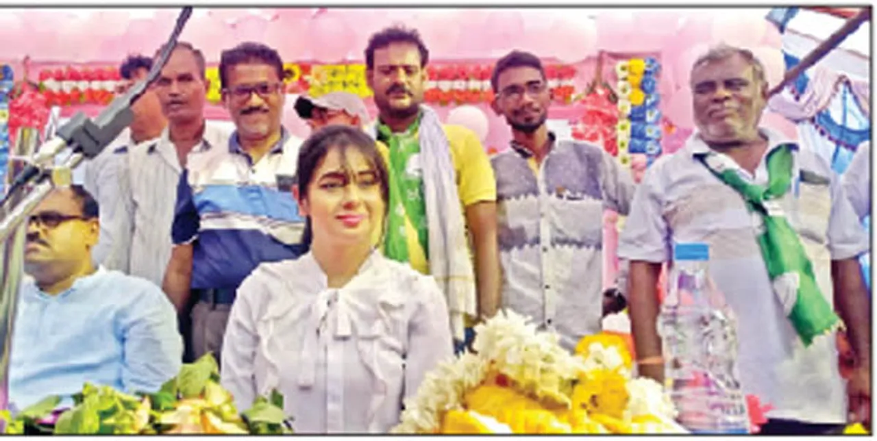  ଦୁର୍ଗମ ଅଞ୍ଚଳରେ ସିନେ ତାରକାଙ୍କ ସହ ବିଜେଡିର ପ୍ରଚାର