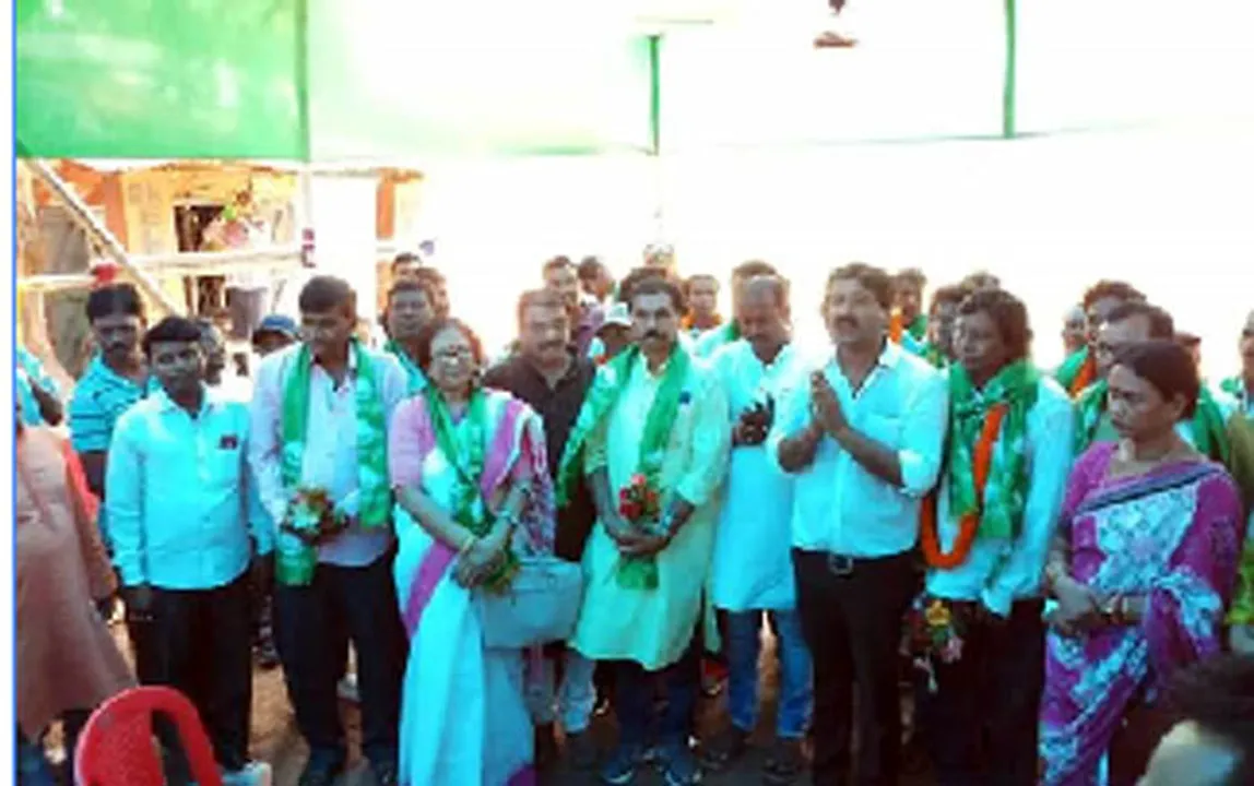  ରାଇରଙ୍ଗପୁର ନିର୍ବାଚନ ମଣ୍ଡଳୀ:ଦୁର୍ଗ ସଜାଡ଼ୁଛି ବିଜେଡି; ଯୋଡ଼ିହେଲେ ନେତା ଓ ବୁଦ୍ଧିଜୀବୀ