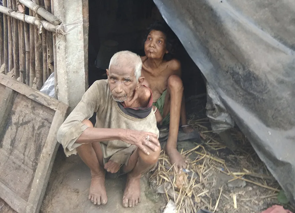  ଜଳେଶ୍ବର: ତିନି ବର୍ଷ ଧରି ଭୋକ ଉପାସରେ ଘରଭିତରେ ପଡିରହିଛନ୍ତି ନିସନ୍ତାନ ଦମ୍ପତି,ପଡିଶାଙ୍କ ସହାୟତା ରେ ବଞ୍ଚିଛି ଜୀବନ