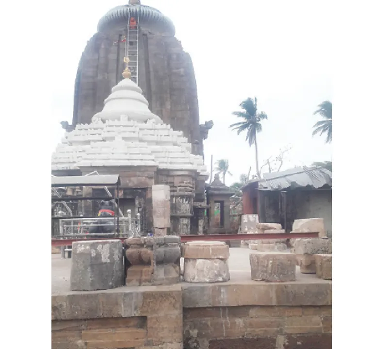 ‘ଫନି’ରେ ଭାଙ୍ଗିଗଲା ଆଖଣ୍ଡଳେଶ୍ବରଙ୍କ ଭୋଗ ମଣ୍ଡପ
