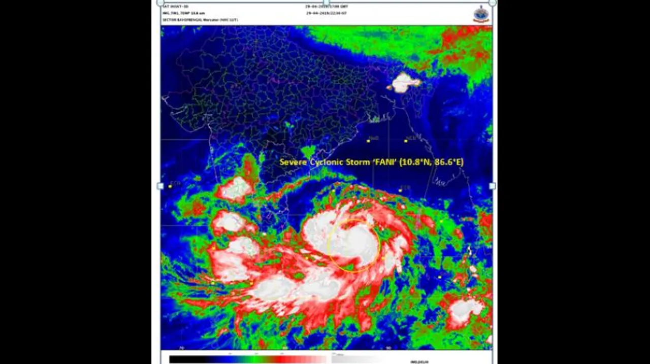  ୫୭୦ କିଲୋମିଟର ଦୂରରୁ ଘଣ୍ଟା ପ୍ରତି ୧୩ କିଲୋମିଟର ବେଗରେ ମାଡ଼ି ଆସୁଛି ‘ଫନି’