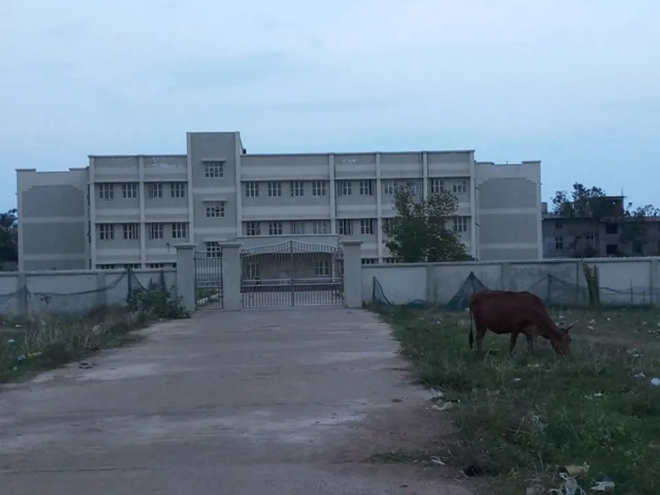  ୫୦ କୋଟିର କୋଠା ଏବେ ଭୂତକୋଠି : ୫ କୋଠା କାର୍ଯ୍ୟକ୍ଷମ ହେଉନି, ୫ ଅଧା, କୁଳପତି ବଦଳିଲେ କାମ ଆଗେଇପାରୁନି