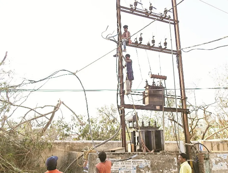  କଣ୍ଟ ପୂରିଲା, ଲାଇନ୍‌ ଆସୁନି