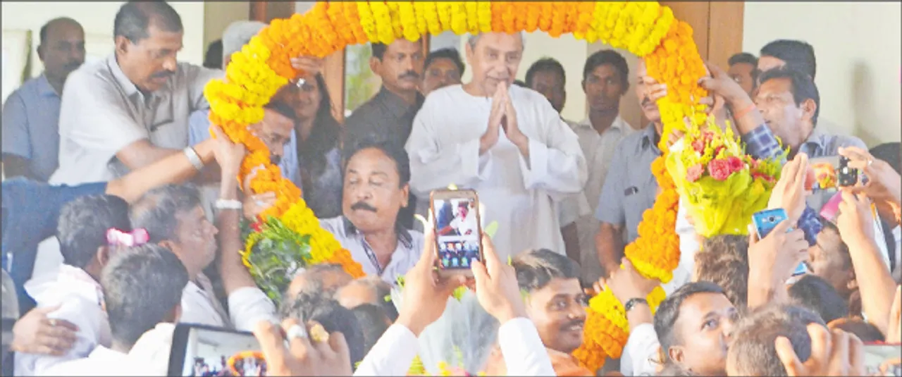  ମୁଖ୍ୟମନ୍ତ୍ରୀଙ୍କୁ ଏକାଧିକ କର୍ମଚାରୀ ସଂଘର ଅଭିନନ୍ଦନ