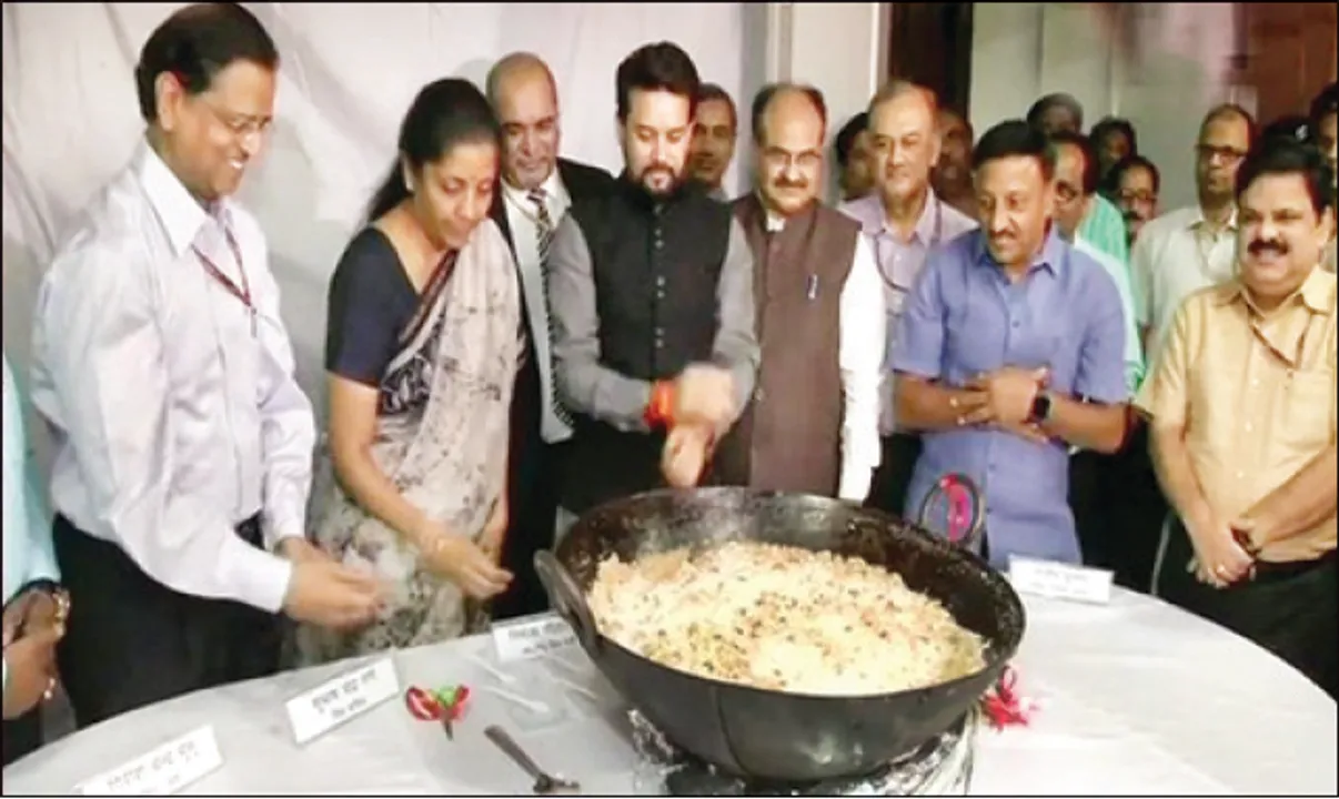  ଆରମ୍ଭ ହେଲା ବଜେଟ୍ ଛପା, ଅଲଗା ରହିବେ ୧୦୦ କର୍ମଚାରୀ