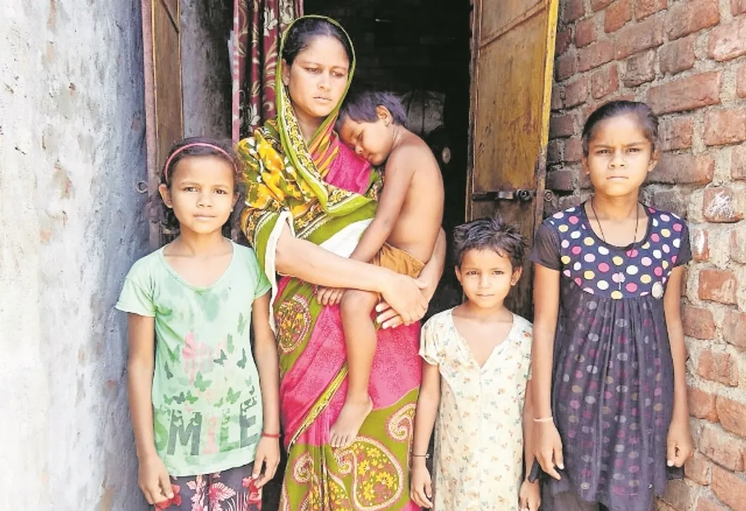  ଲୁହ ପୋଛିବାକୁ କେହି ନା‌ହିଁ : ସ୍ବାମୀଙ୍କ ଶୁଦ୍ଧିକ୍ରିୟା ପାଇଁ ଝିଅ ବିକିବେ ପୂର୍ଣ୍ଣିମା!