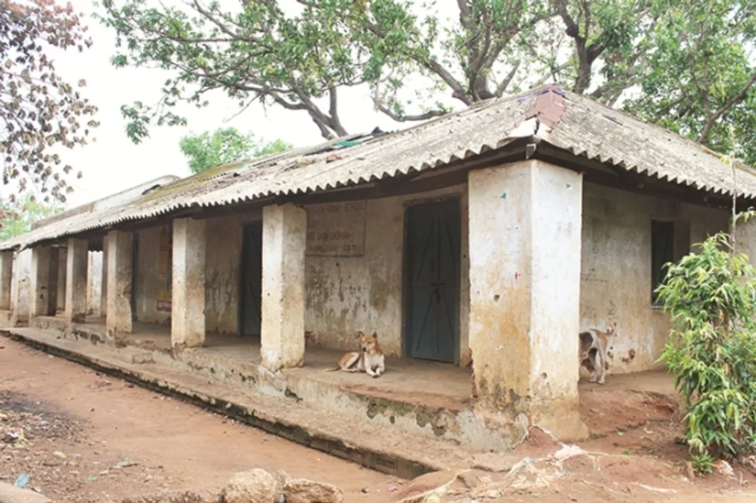  ସ୍କୁଲ୍‌ରେ ତାଲା, କେବେ ଖୋଲିବ ଭାଗ୍ୟ