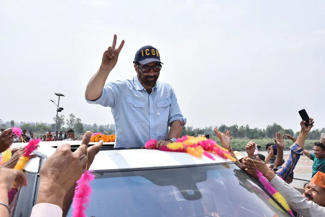  ପ୍ରଚାରରେ ଅତ୍ୟଧିକ ଅର୍ଥ ବ୍ୟୟ କରିଥିବାରୁ ସନ୍ନି ଦେଓଲଙ୍କୁ ନିର୍ବାଚନ କମିସନ ଜାରି କରିବେ ନୋଟିସ୍‌