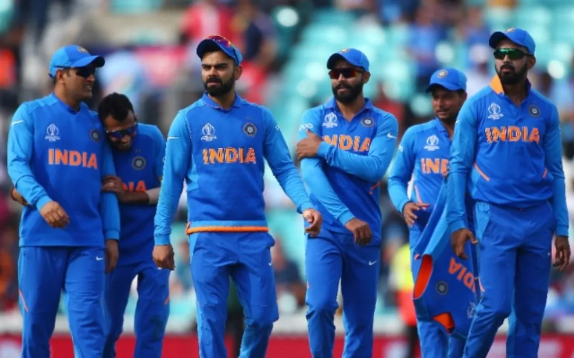  CricTracker.com 