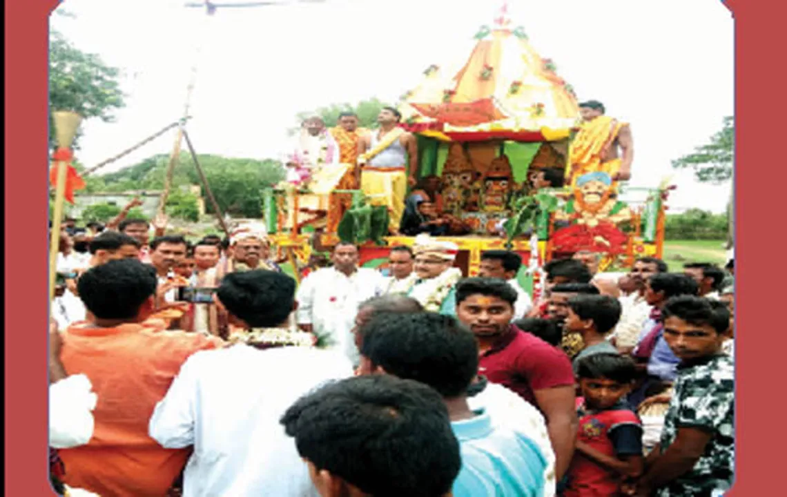  ବେଗନାରେ ରଥ ଟାଣିଲେ ଜିଲ୍ଲାପାଳ