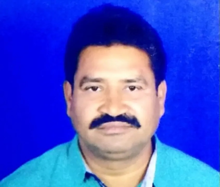 ଭିଜିଲାନ୍ସ ପଞ୍ଝାରେ କୋଟିପତି ସରପଞ୍ଚ : ପୂଜା ଘ‌େର ବେଆଇନ ମାଉଜର, ୬ ରାଉଣ୍ଡ ଗୁଳି, ଅଧ କିଲୋରୁ ବେଶି ସୁନା, ଦେଢ଼ କିଲୋ ରୁପା ମିଳିଲା