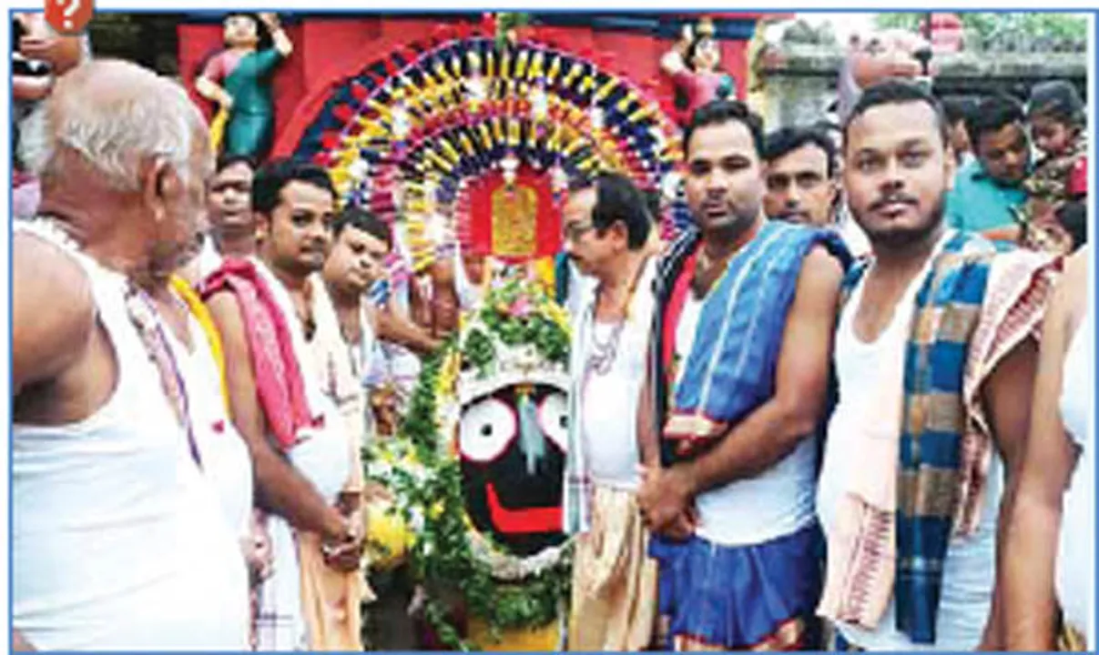  ରଥାରୁଢ଼ ହେଲେ ତିନି ଠାକୁର, ରଥଟଣା ଆଜି